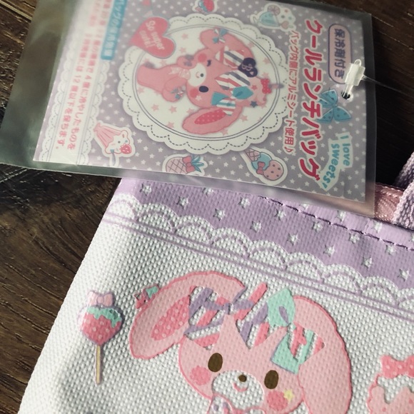 BON BON RIBBON-Imported (NWT) Insulated Lunch Bag & Ice Pack - Picture 11 of 15